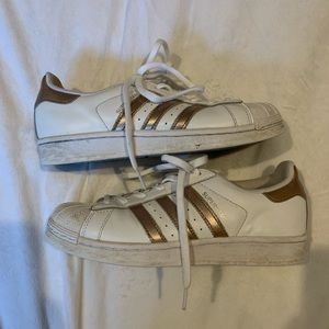 Adidas Superstar Sneakers